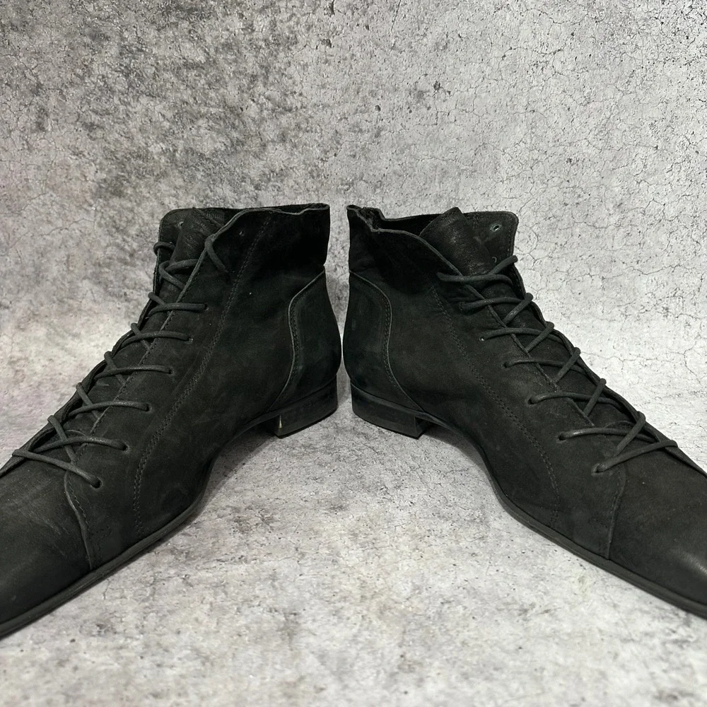 John Fluevog Henley Boots Mens 10 Black Suede Square Toe Lace Up Ankle Boots